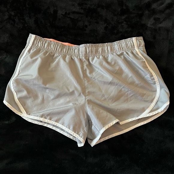 Woman’s RBX Sz M Shorts - Picture 1 of 4